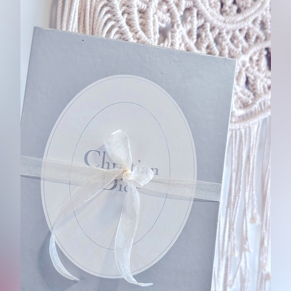 7pc โCHRISTIAN DIORโ VTG LADIES Sheer Pantyhose Socks +Controlled Top Pantyhose - Picture 4 of 16